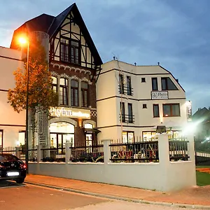 https://fly-inn-and-lounge.brusselshotelsbook.com